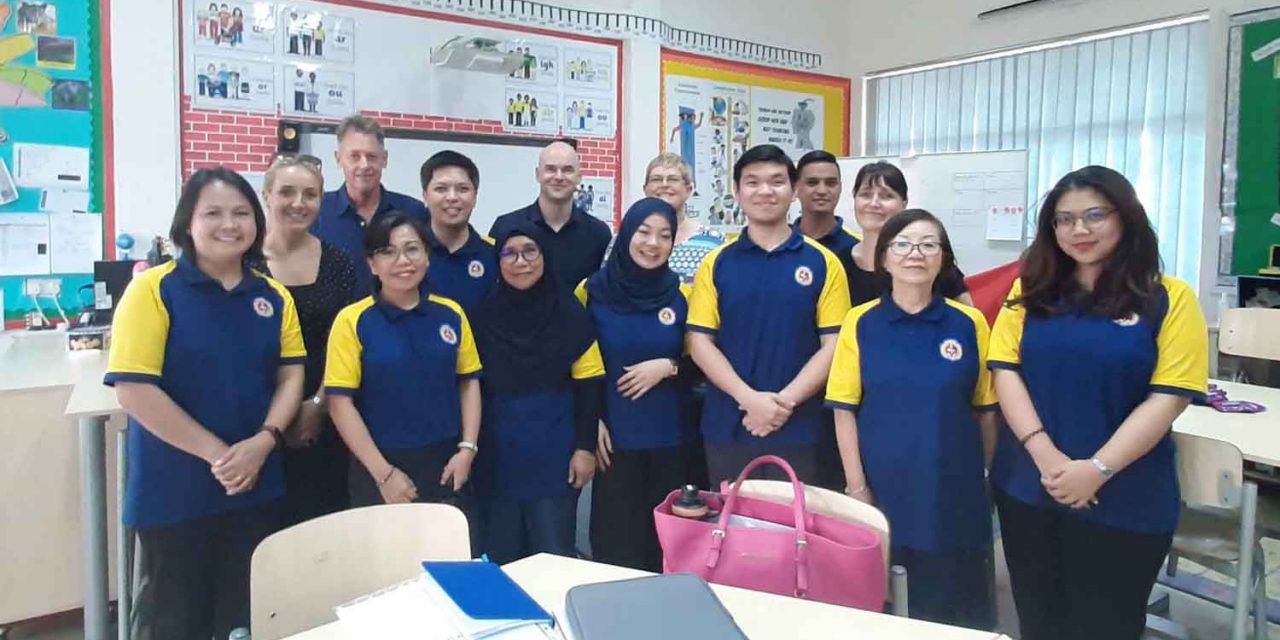 English Mentors attend Teaching Skill Booster Workshop